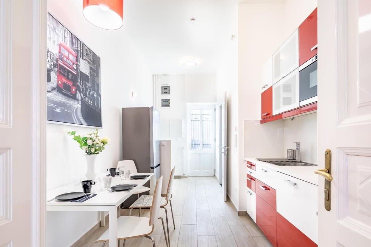 Super Central Convenient Apartment Budapest Kültér fotó