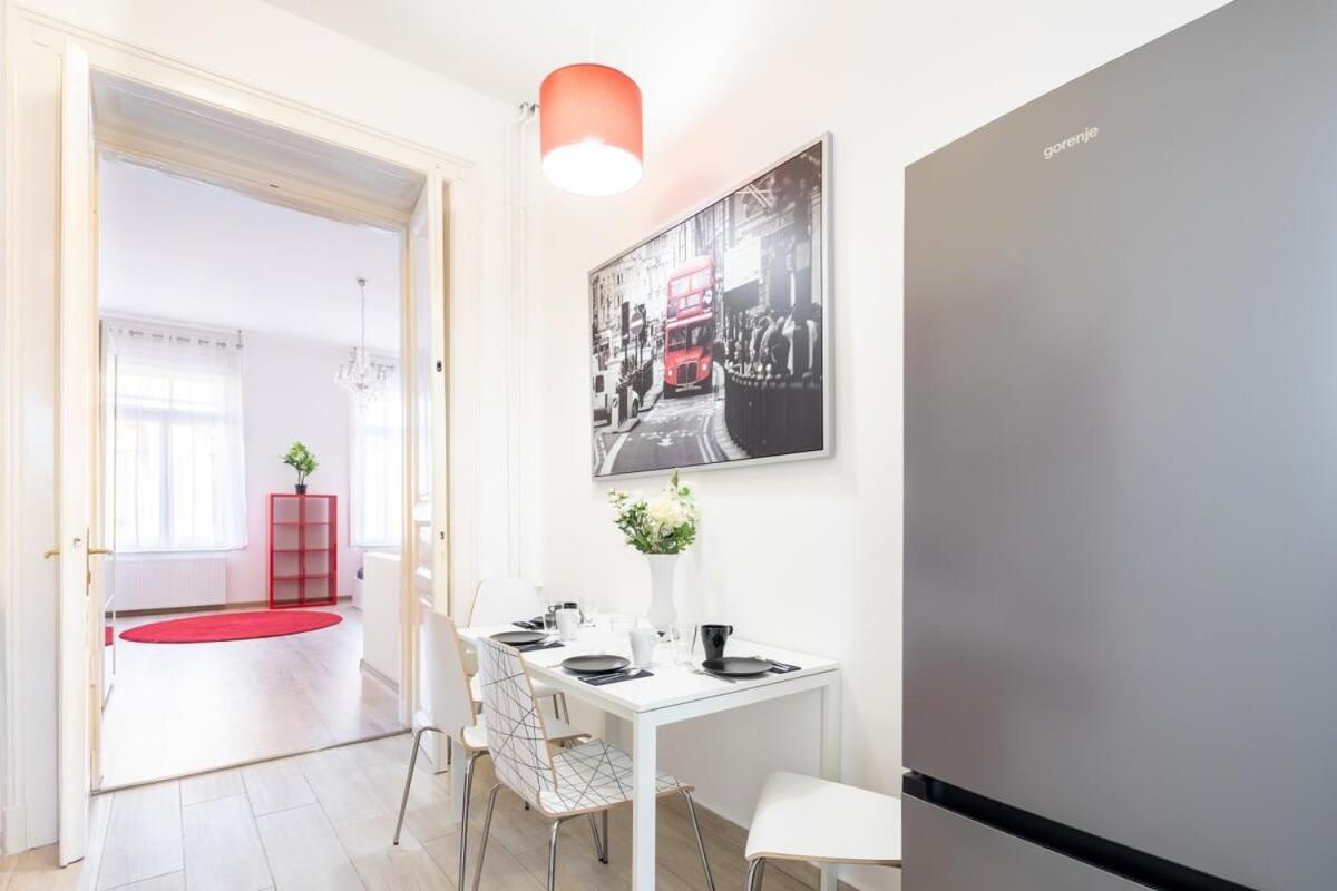 Super Central Convenient Apartment Budapest Kültér fotó
