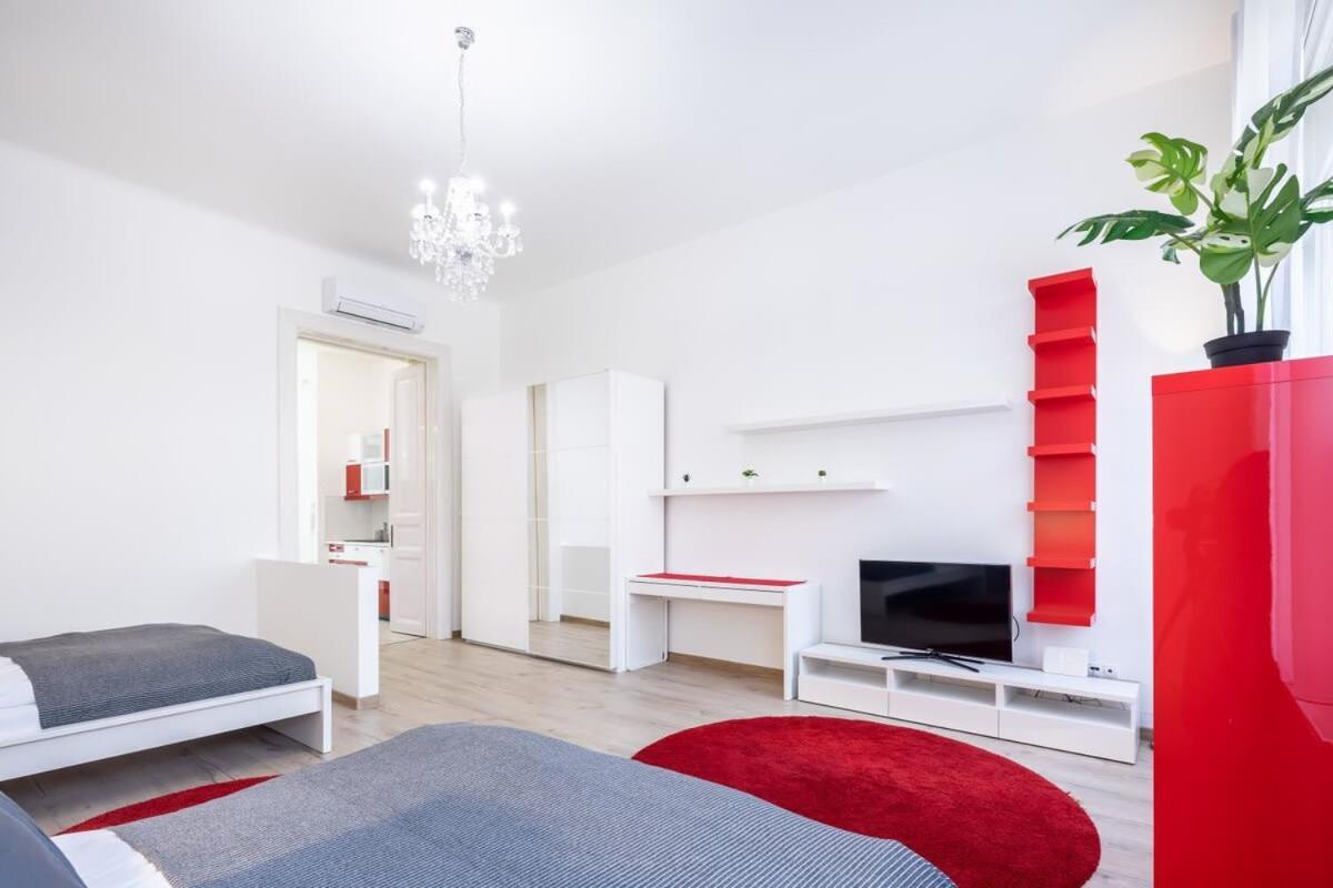 Super Central Convenient Apartment Budapest Kültér fotó