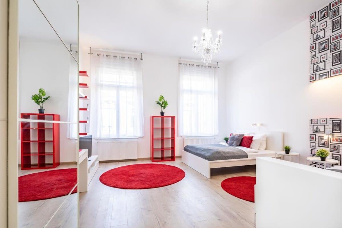 Super Central Convenient Apartment Budapest Kültér fotó